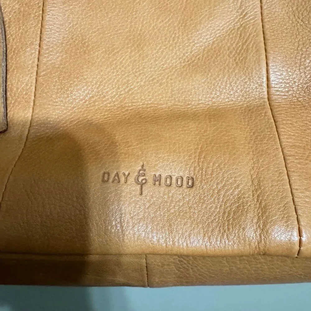Anthropologie DAY & MOOD Palika Leather Hobo